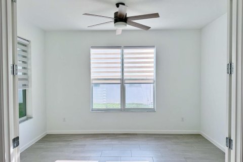Villa ou maison à vendre à Port St. Lucie, Floride: 3 chambres, 211.35 m2 № 2245180 - photo 17