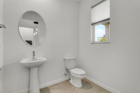 Villa ou maison à vendre à Port St. Lucie, Floride: 3 chambres, 211.35 m2 № 2245180 - photo 19