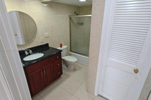 Copropriété à louer à Lauderhill, Floride: 2 chambres, 106.65 m2 № 1974712 - photo 29