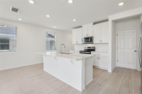 Adosado en venta en Clermont, Florida, 3 dormitorios, 145.48 m2 № 1612448 - foto 10