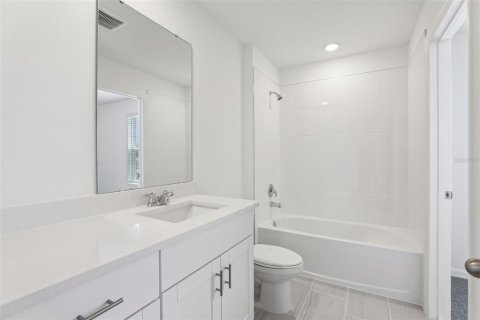 Adosado en venta en Clermont, Florida, 3 dormitorios, 145.48 m2 № 1612448 - foto 19
