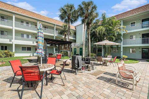 Condo in Saint Petersburg, Florida, 1 bedroom  № 1769163 - photo 21