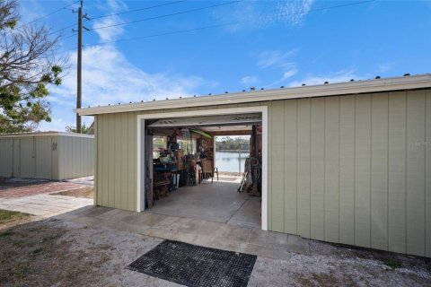 House in Englewood, Florida 2 bedrooms, 95.88 sq.m. № 1734737 - photo 23