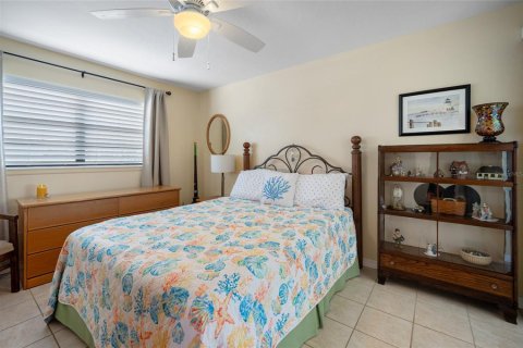 House in Englewood, Florida 2 bedrooms, 95.88 sq.m. № 1734737 - photo 16