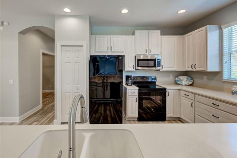 House in Venice, Florida 2 bedrooms, 144.74 sq.m. № 1882819 - photo 16