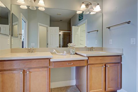 House in Venice, Florida 2 bedrooms, 144.74 sq.m. № 1882819 - photo 30