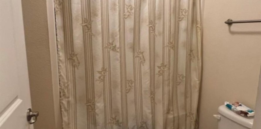 House in Palm Bay, Florida 3 bedrooms, 147.16 sq.m. № 1222609