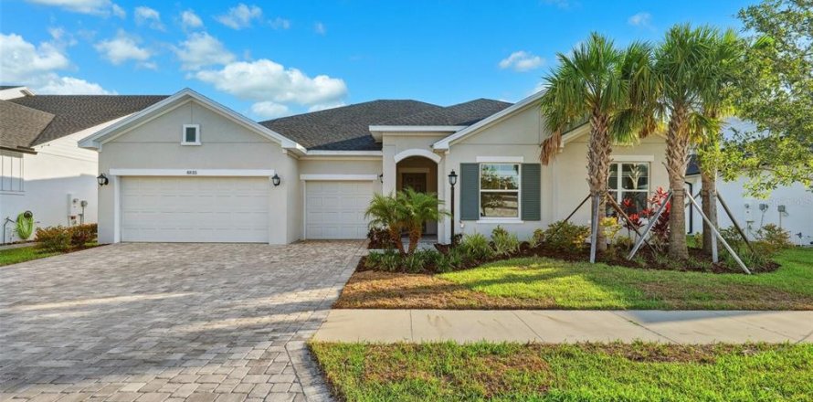 House in Odessa, Florida 4 bedrooms, 300.63 sq.m. № 1791629
