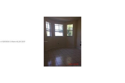 Condo in Homestead, Florida, 2 bedrooms  № 1922620 - photo 3