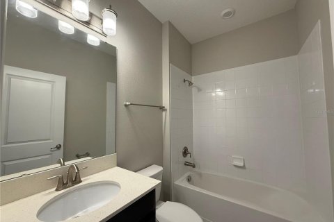 House in Davenport, Florida 3 bedrooms, 160.91 sq.m. № 1903699 - photo 11