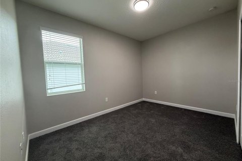 House in Davenport, Florida 3 bedrooms, 160.91 sq.m. № 1903699 - photo 12