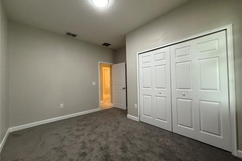 House in Davenport, Florida 3 bedrooms, 160.91 sq.m. № 1903699 - photo 10