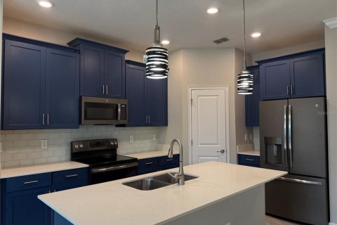 House in Davenport, Florida 3 bedrooms, 160.91 sq.m. № 1903699 - photo 5