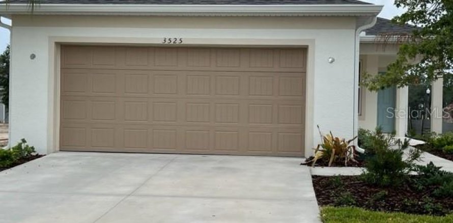 Villa ou maison à DeLand, Floride 4 chambres, 146.79 m2 № 1805709