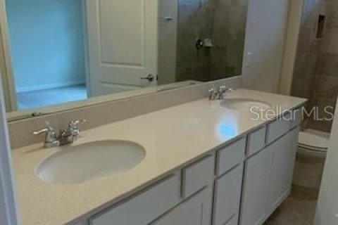 House in DeLand, Florida 4 bedrooms, 146.79 sq.m. № 1805709 - photo 8