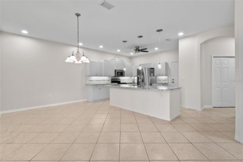 Villa ou maison à louer à North Port, Floride: 3 chambres, 153.66 m2 № 2315086 - photo 9