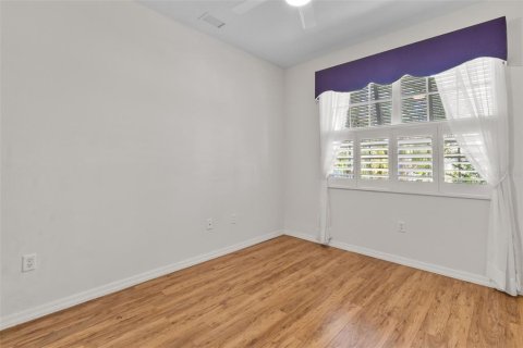 Villa ou maison à louer à North Port, Floride: 3 chambres, 153.66 m2 № 2315086 - photo 30