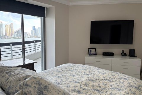 Condominio en venta en Aventura, Florida, 2 dormitorios, 109.72 m2 № 1982758 - foto 6