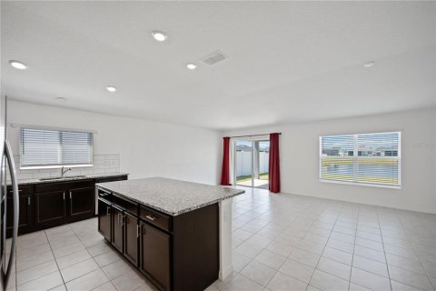 Villa ou maison à louer à Sarasota, Floride: 4 chambres, 158.03 m2 № 2119892 - photo 7