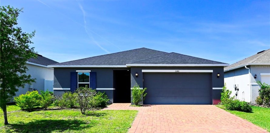 Villa ou maison à Sarasota, Floride 4 chambres, 158.03 m2 № 2119892