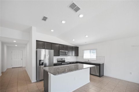 Villa ou maison à louer à Sarasota, Floride: 4 chambres, 158.03 m2 № 2119892 - photo 10