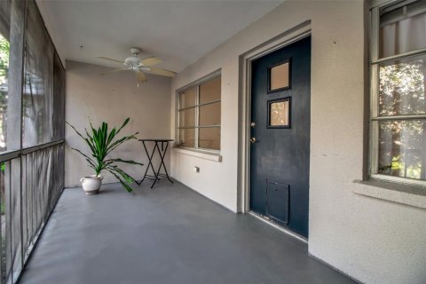 Condominio en venta en Sarasota, Florida, 2 dormitorios, 90.67 m2 № 1832195 - foto 6