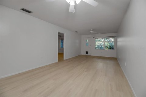 Condominio en venta en Sarasota, Florida, 2 dormitorios, 90.67 m2 № 1832195 - foto 19
