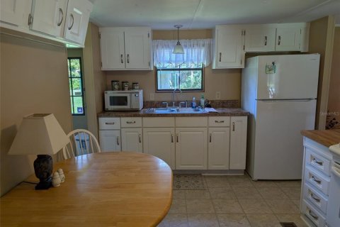 Apartamento en alquiler en Astor, Florida, 3 dormitorios, 115.94 m2 № 1915282 - foto 11