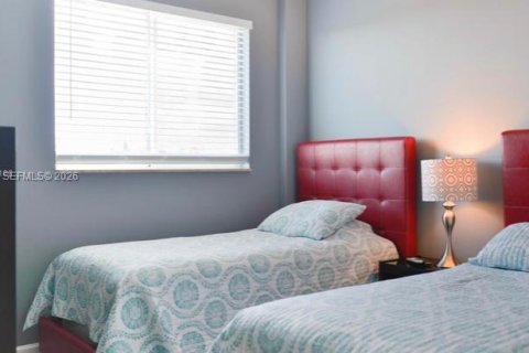 Купить кондоминиум в Майами, Флорида 2 спальни, 85.75м2, № 2054369 - фото 8