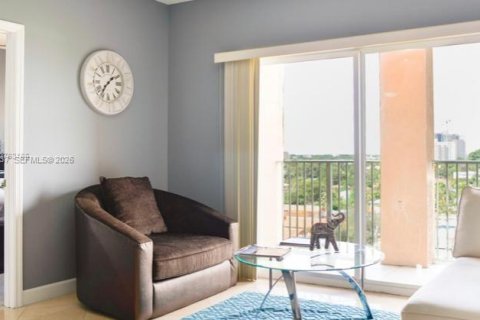 Купить кондоминиум в Майами, Флорида 2 спальни, 85.75м2, № 2054369 - фото 3