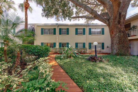Copropriété à vendre à Tampa, Floride: 2 chambres, 92.9 m2 № 2378257 - photo 20