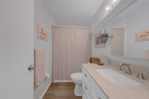 Copropriété à vendre à Tampa, Floride: 2 chambres, 92.9 m2 № 2378257 - photo 16