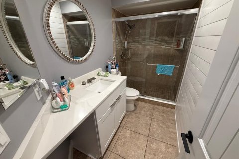 House in Orlando, Florida 4 bedrooms, 186.18 sq.m. № 1720230 - photo 27