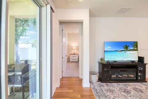 Villa ou maison à louer à Sarasota, Floride: 4 chambres, 208.19 m2 № 1133317 - photo 28