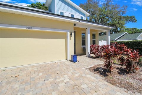 Villa ou maison à louer à Sarasota, Floride: 4 chambres, 208.19 m2 № 1133317 - photo 2