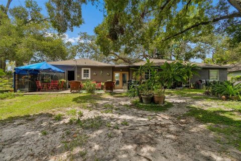 Villa ou maison à vendre à Tampa, Floride: 3 chambres, 131.18 m2 № 2299896 - photo 30