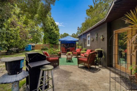 Villa ou maison à vendre à Tampa, Floride: 3 chambres, 131.18 m2 № 2299896 - photo 28