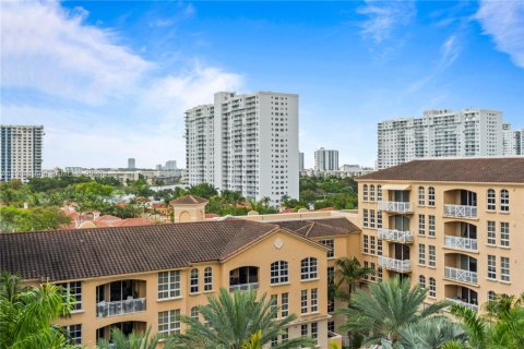 Купить кондоминиум в Авентура, Флорида 2 спальни, 125.88м2, № 2047665 - фото 17