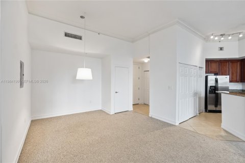 Купить кондоминиум в Авентура, Флорида 2 спальни, 125.88м2, № 2047665 - фото 8