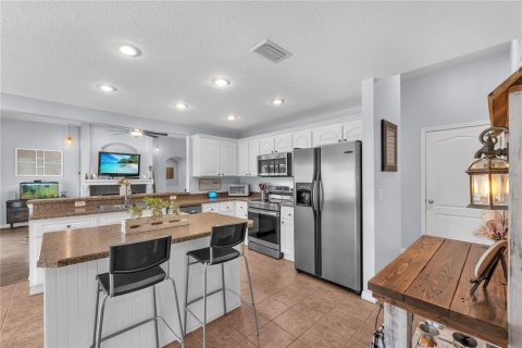 Casa en venta en Plant City, Florida, 4 dormitorios, 219.9 m2 № 2386542 - foto 12