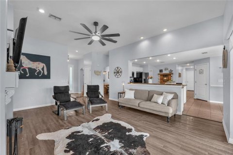Casa en venta en Plant City, Florida, 4 dormitorios, 219.9 m2 № 2386542 - foto 11