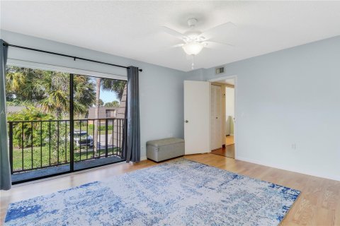 Casa en venta en West Palm Beach, Florida, 2 dormitorios, 114.83 m2 № 2343370 - foto 19