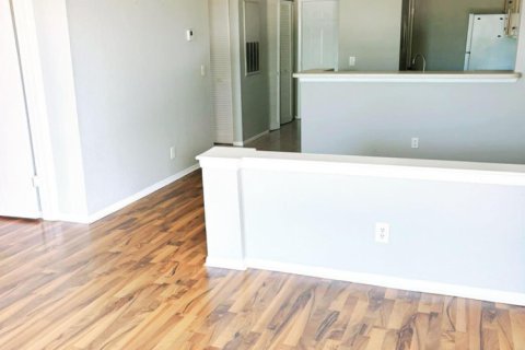 Copropriété à louer à Delray Beach, Floride: 2 chambres, 78.69 m2 № 1217520 - photo 1