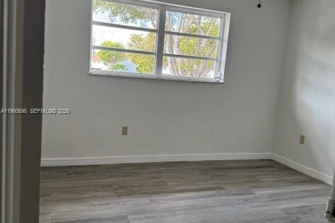 Adosado en venta en Miami, Florida, 3 dormitorios, 126.35 m2 № 2043910 - foto 27