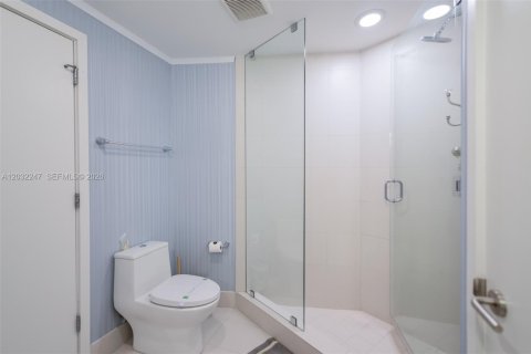 Copropriété à vendre à Miami, Floride: 3 chambres, 103.12 m2 № 2271559 - photo 29