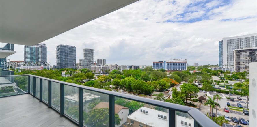 Condo à Miami, Floride, 3 chambres  № 2271559