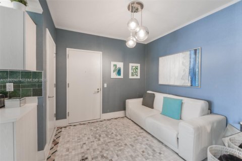 Copropriété à vendre à Miami, Floride: 3 chambres, 103.12 m2 № 2271559 - photo 6