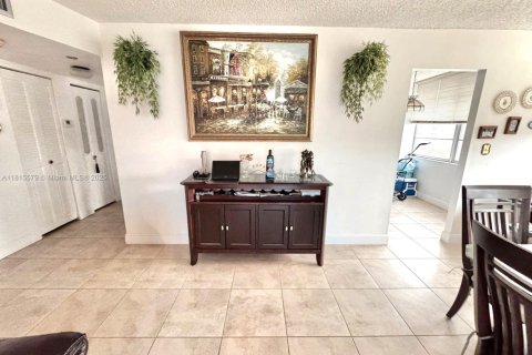 Condominio en venta en Pembroke Pines, Florida, 2 dormitorios, 104.05 m2 № 1937016 - foto 8
