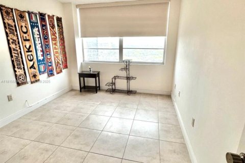Condominio en venta en Pembroke Pines, Florida, 2 dormitorios, 104.05 m2 № 1937016 - foto 22