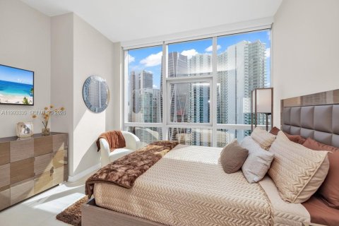 Condominio en venta en Miami, Florida, 3 dormitorios, 204.76 m2 № 2055808 - foto 13